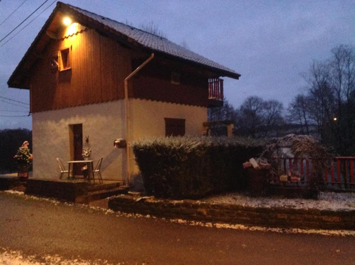 Holiday home Du Creux De La Goutte